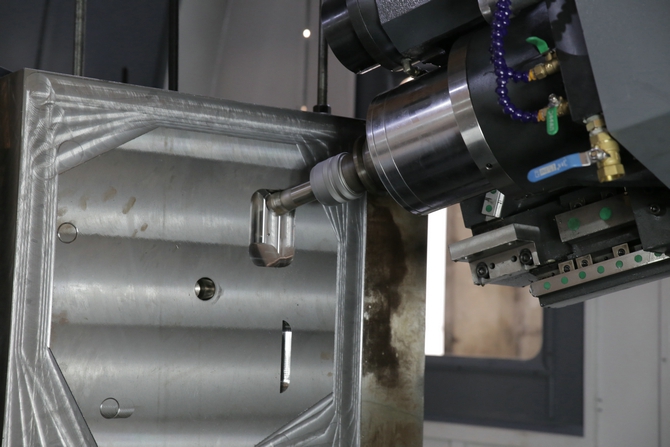 深孔钻的热熔钻头实际操作有哪些?