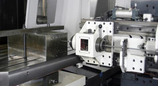 深孔钻操作方式与用途