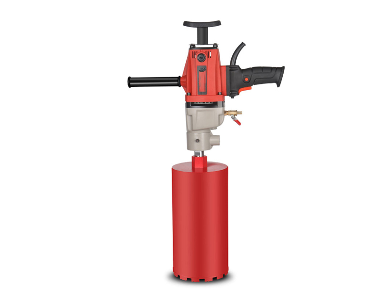 大钻孔机扬尘怎么解决?钻孔机不吸水怎么办?