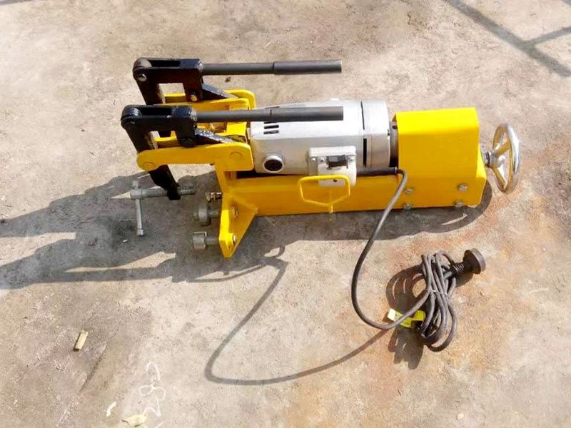 内燃钢轨钻孔机怎么操作使用?