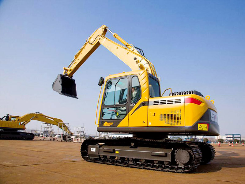 挖掘机怎么改装成钻孔机?