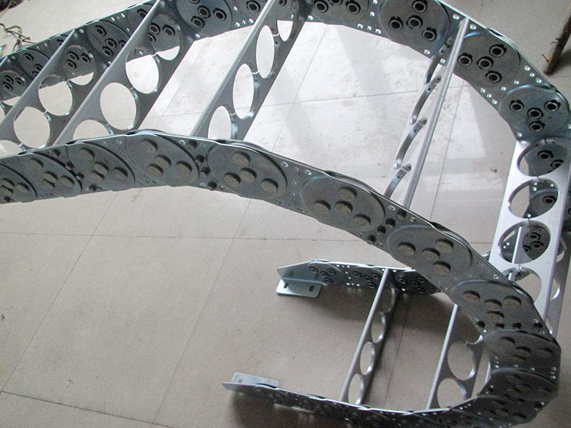 深孔钻需要几个支撑套?