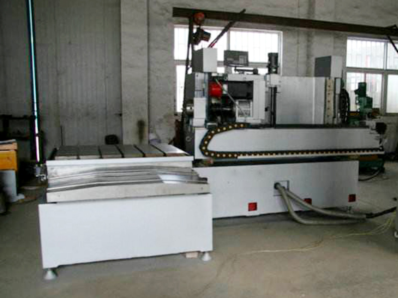 数控5轴深孔卧式钻床有几轴联动?